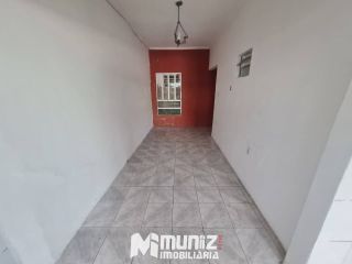 Casa Para Alugar com 3 quartos no bairro Industrial em Aracaju