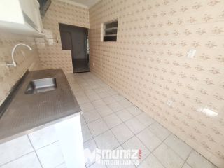 Casa Para Alugar com 3 quartos no bairro Industrial em Aracaju