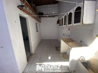 Casa Para Alugar com 3 quartos no bairro Industrial em Aracaju