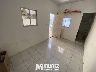 Casa Para Alugar com 3 quartos no bairro Industrial em Aracaju