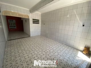 Casa Para Alugar com 3 quartos no bairro Industrial em Aracaju