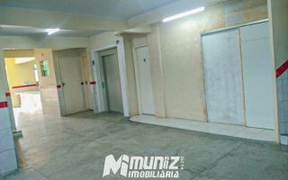 Prédio Comercial para Aluguel no Conjunto Médice - Bairro Luzia