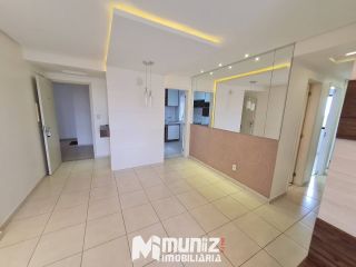 ALUGA-SE APTO SEMI-MOBILIADO NO COND. PRIVILLEGE RESIDENCE - BAIRRO JABOTIANA