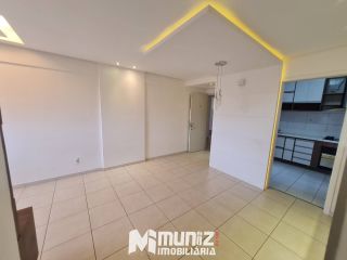 ALUGA-SE APTO SEMI-MOBILIADO NO COND. PRIVILLEGE RESIDENCE - BAIRRO JABOTIANA