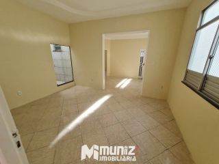 VENDE-SE CASA AV EDEZIO VIEIRA DE MELO - BAIRRO SUÍSSA