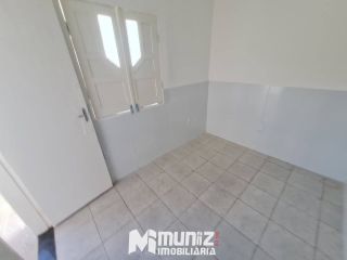 VENDE-SE CASA AV EDEZIO VIEIRA DE MELO - BAIRRO SUÍSSA
