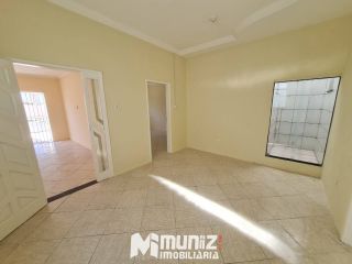 VENDE-SE CASA AV EDEZIO VIEIRA DE MELO - BAIRRO SUÍSSA