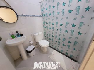 vende-se casa com quintal enorme - Rua Aristide Bispo