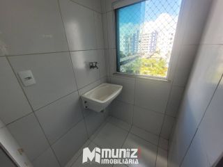 Apartamento Para Alugar com 3 quartos no Condomínio Mar De Aruana II