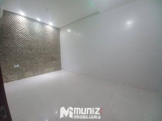 Casa Ampla Disponível Para Aluguel Na Rua Luiz Carlos De Aguiar Machado