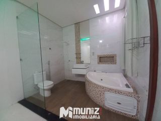 Casa Ampla Disponível Para Aluguel Na Rua Luiz Carlos De Aguiar Machado