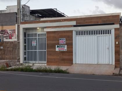 Casa Ampla Disponível Para Aluguel Na Rua Luiz Carlos De Aguiar Machado