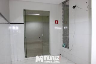 VENDE-SE PREDIO COMERCIAL C/2 PAVIMENTOS - RUA STA LUZIA