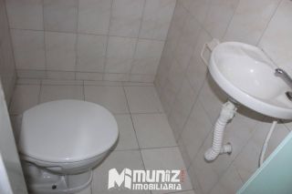 VENDE-SE PREDIO COMERCIAL C/2 PAVIMENTOS - RUA STA LUZIA