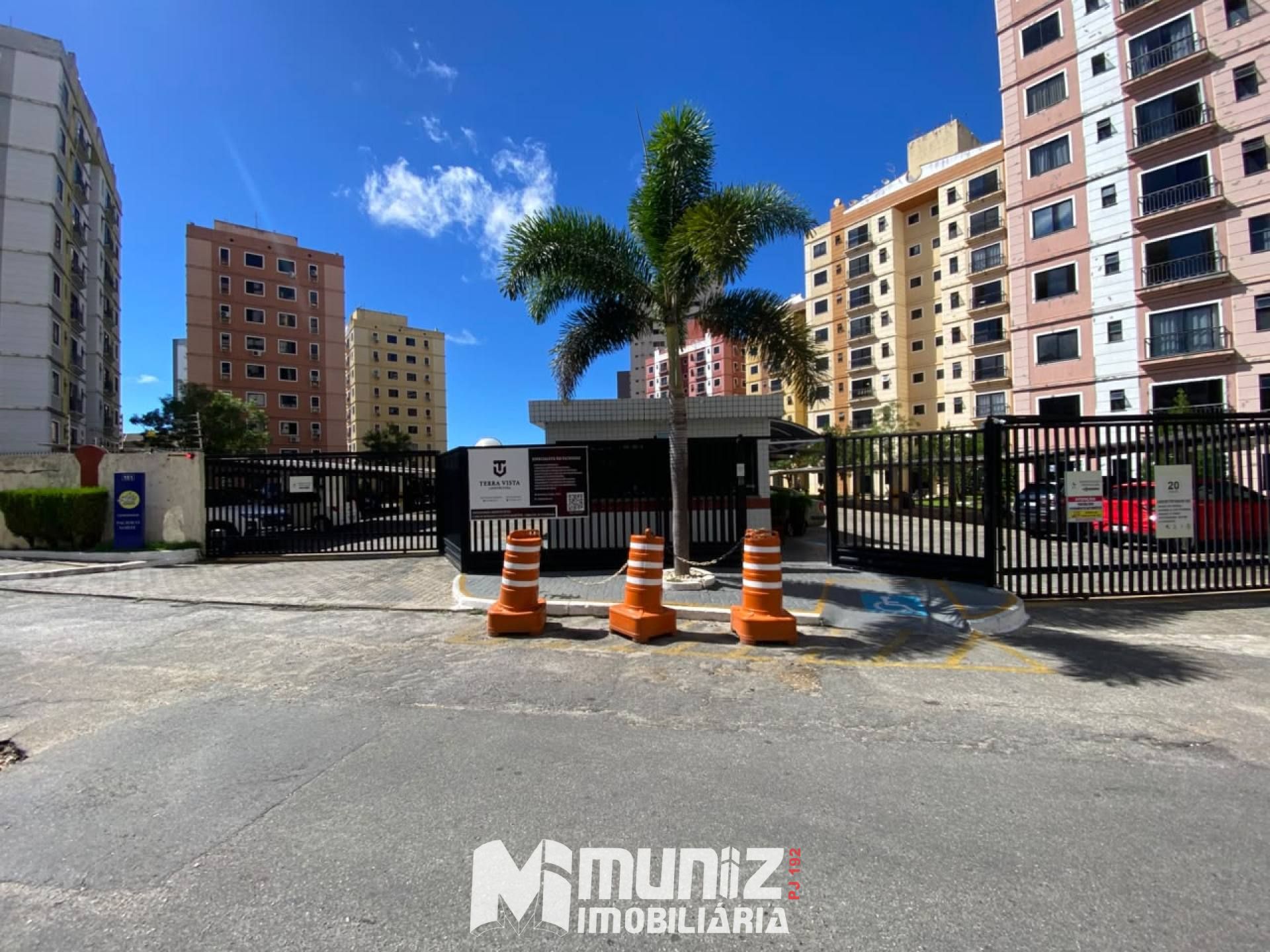 ALUGA-SE APARTAMENTO NO CONDOMÍNIO PACIFICO NORTE-BAIRRO LUZIA