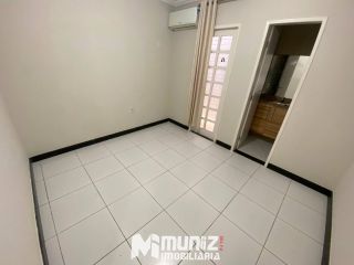 ALUGA-SE CASA RUA AUGUSTO LUZ