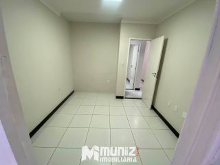 ALUGA-SE CASA RUA AUGUSTO LUZ