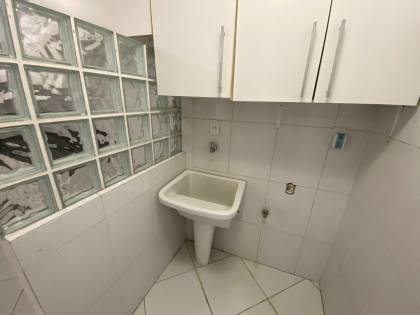 Aluga-se casa grande e pronta para morar no bairro Suíssa!
