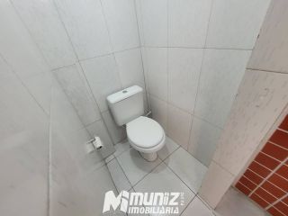 Amplo Galpão Disponível Para Aluguel Na Rua Rafael De Aguiar