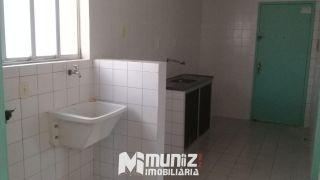 ALUGA-SE APARTAMENTO NO CONDOMÍNIO PORTO SEGURO