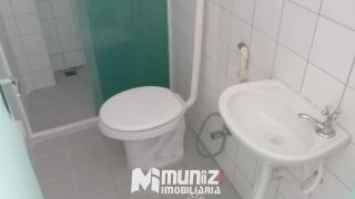 ALUGA-SE APARTAMENTO NO CONDOMÍNIO PORTO SEGURO