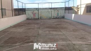 ALUGA-SE APARTAMENTO NO CONDOMÍNIO PORTO SEGURO