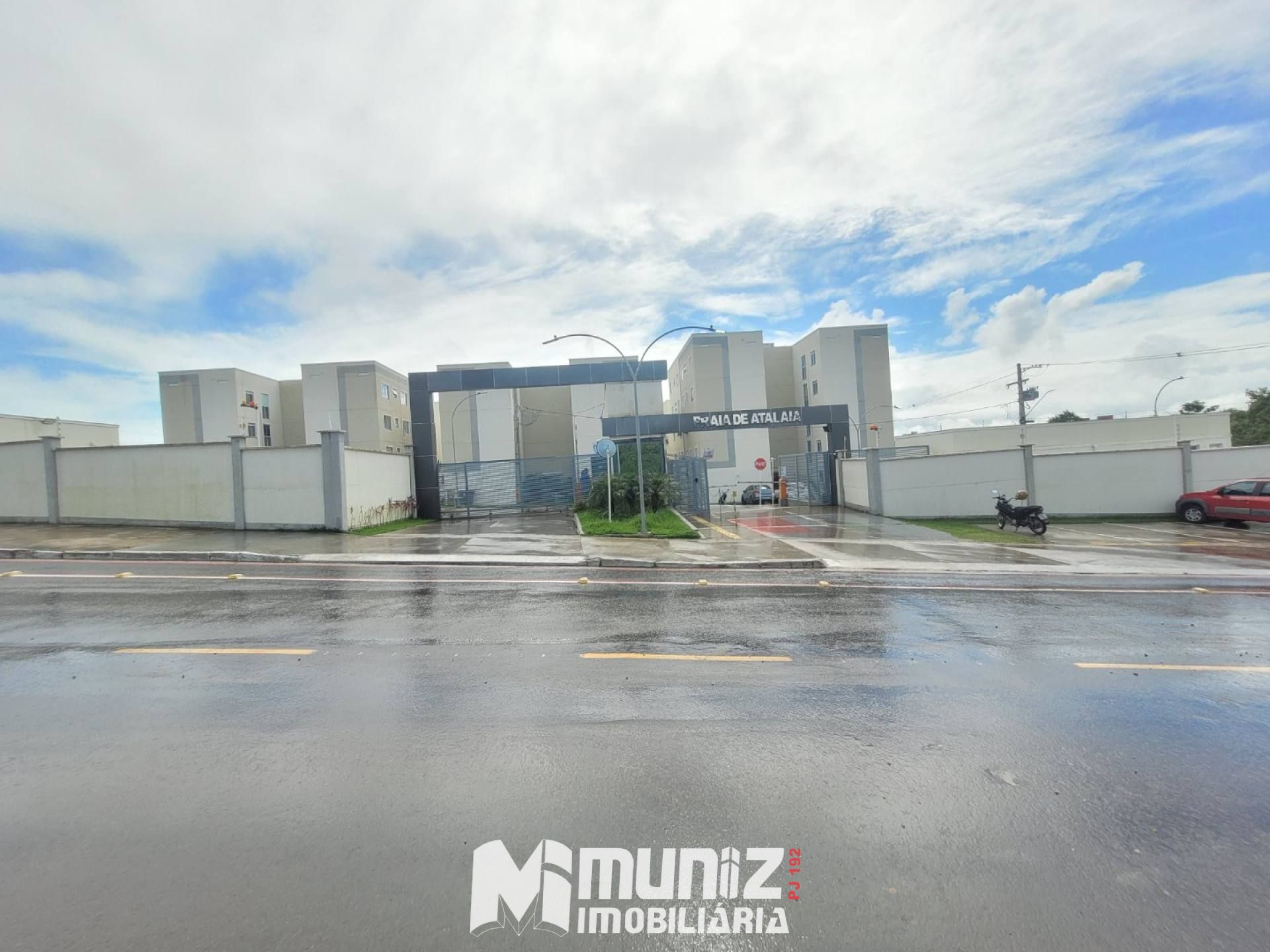 Apartamento Para Alugar com 2 quartos No Condomínio Praias de Atalaia - Valor Já Incluso O Condomínio