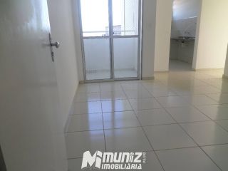 OTIMA OPORTUNIDADE PRA VENDER APT COM VARANDA NO COND VILA TROPICAL