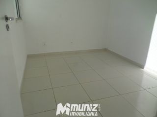 OTIMA OPORTUNIDADE PRA VENDER APT COM VARANDA NO COND VILA TROPICAL