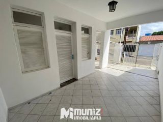 CASA DISPONÍVEL PARA ALUGUEL – PARTE TERRÉA NO BAIRRO SÃO JOSÉ