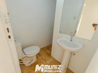 Casa Disponível para Aluguel – Parte Superior no Bairro São José
