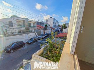 Casa Disponível para Aluguel – Parte Superior no Bairro São José