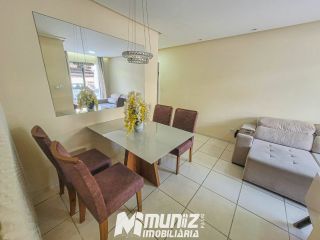Apartamento com Varanda à Venda no Recanto das Árvores – Desocupado e Pronto para Morar!