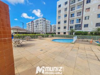 Apartamento com Varanda à Venda no Recanto das Árvores – Desocupado e Pronto para Morar!