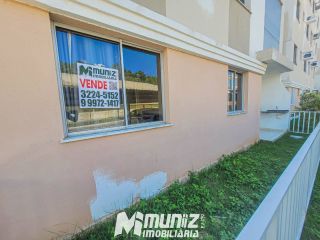 Apartamento com Varanda à Venda no Recanto das Árvores – Desocupado e Pronto para Morar!