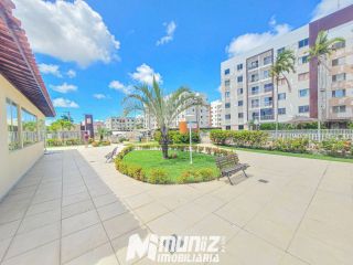 Apartamento com Varanda à Venda no Recanto das Árvores – Desocupado e Pronto para Morar!