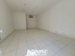 Aluguel de Sala Comercial no Centro da Cidade - Apenas R$1.300,00!
