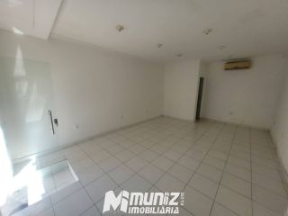 Aluguel de Sala Comercial no Centro da Cidade - Apenas R$1.300,00!