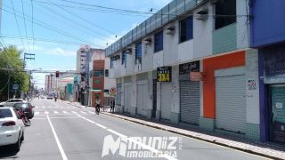 Aluguel de Sala Comercial no Centro da Cidade - Apenas R$1.300,00!