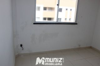 VENDE-SE OTIMO APT  COM VARANDA NO COND HORTO DA BARRA