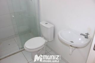VENDE-SE OTIMO APT  COM VARANDA NO COND HORTO DA BARRA