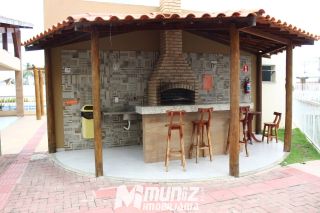 VENDE-SE OTIMO APT  COM VARANDA NO COND HORTO DA BARRA