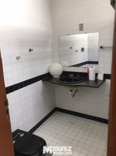 VENDE-SE CASA TERREA NA RUA BAHIA PROX AO CRUZAMENTO DA AV SÃO PAULO6