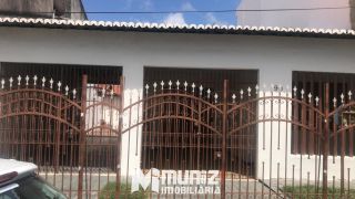 VENDE-SE CASA TERREA NA RUA BAHIA PROX AO CRUZAMENTO DA AV SÃO PAULO6