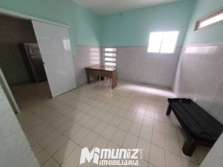 Casa Ampla Com 2 Pavimentos Disponível Para Aluguel No Bairro Ponto Novo