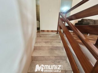 Casa Ampla Com 2 Pavimentos Disponível Para Aluguel No Bairro Ponto Novo