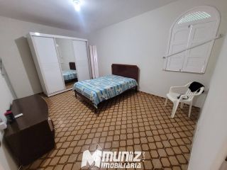 Casa Ampla Com 2 Pavimentos Disponível Para Aluguel No Bairro Ponto Novo