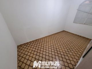 Casa Ampla Com 2 Pavimentos Disponível Para Aluguel No Bairro Ponto Novo