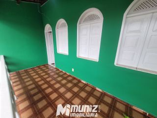 Casa Ampla Com 2 Pavimentos Disponível Para Aluguel No Bairro Ponto Novo