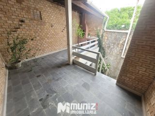 Casa Ampla Com 2 Pavimentos Disponível Para Aluguel No Bairro Ponto Novo